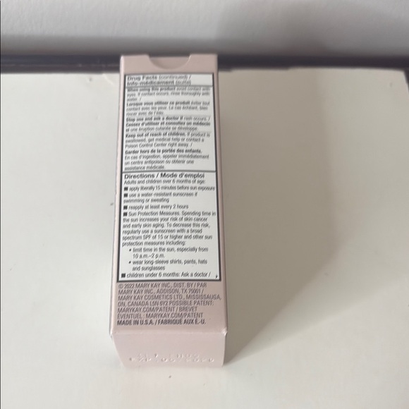 Mary Kay Daytime Defender Sunscreen Broad spectrum SPF 30 - Picture 4 of 5